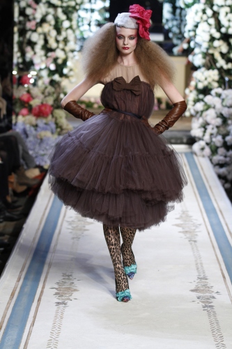 the random noise.com_lanvin for h&m_haute couture show_Dan Lecca