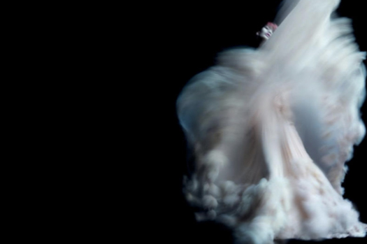 therandomnoise.comthefashionMing Xi by Nick Knight for V.com03