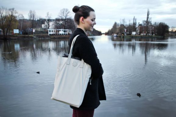 therandomnoise.com_outfit_lee-jeans_tasche p&c_leandro cano urban outfitters