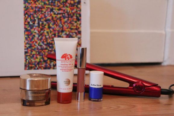 therandomnoise.com_top 5 beauty lieblinge im februar_ghd styler_estee lauder_clinique chubby_& other stories