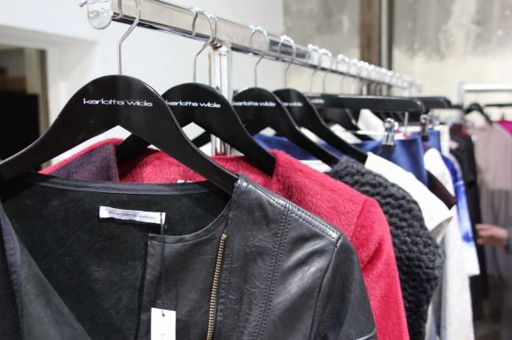 therandomnoise.com_karlotta wilde_paris fashion week berlin showroom_herbst winter 2013_