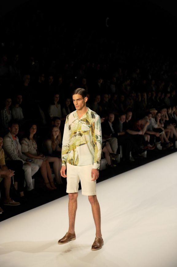 therandomnoise.com_hien le sring summer 2013_berlin fashion week_6