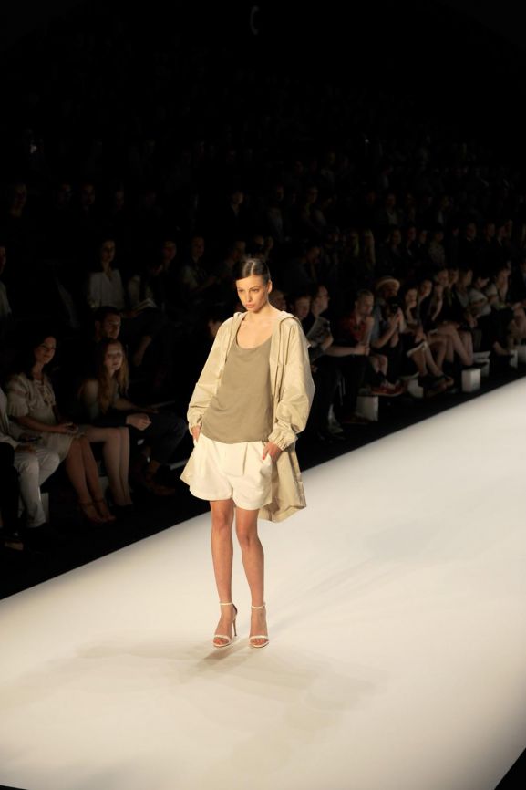 therandomnoise.com_hien le sring summer 2013_berlin fashion week_7