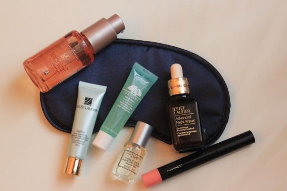therandomnoise.com_beauty copenhagen_kiehl's_mac lipglass_origins no puffery_advanced night estee lauder_daywear
