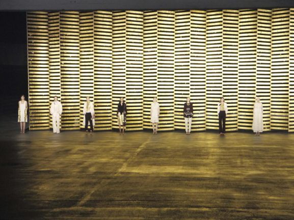 therandomnoise.com_DriesvanNoten_1_1