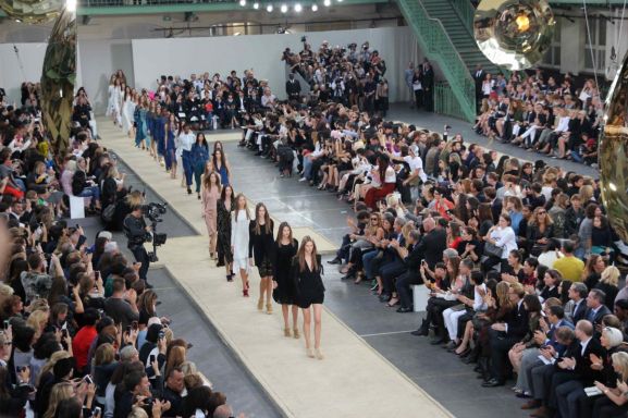 therandomnoise.com_paris fashion week_paris ss spring summer 2013_show_header