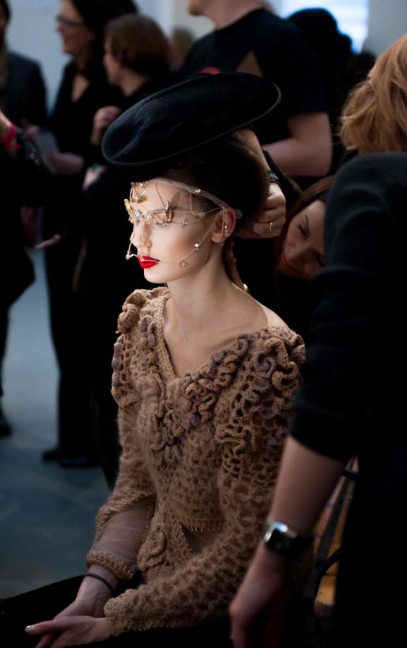 therandomnoise.com_berlin fashion week mercedes benz_augustin teboul_show_herbst winter 2014_backstage_10