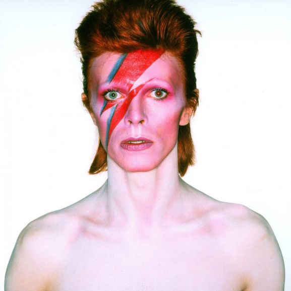 therandomnoise.com_david bowie_ausstellung berlin_2014_Brian-Duffy-Aladdin-Sane