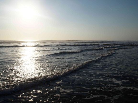 therandomnoise.com_Travel Guide Bali_Seminyak Beach Strand_1